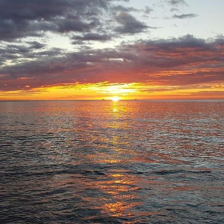 La Nina Del Mar Apartment Benalmadena Bagian luar foto