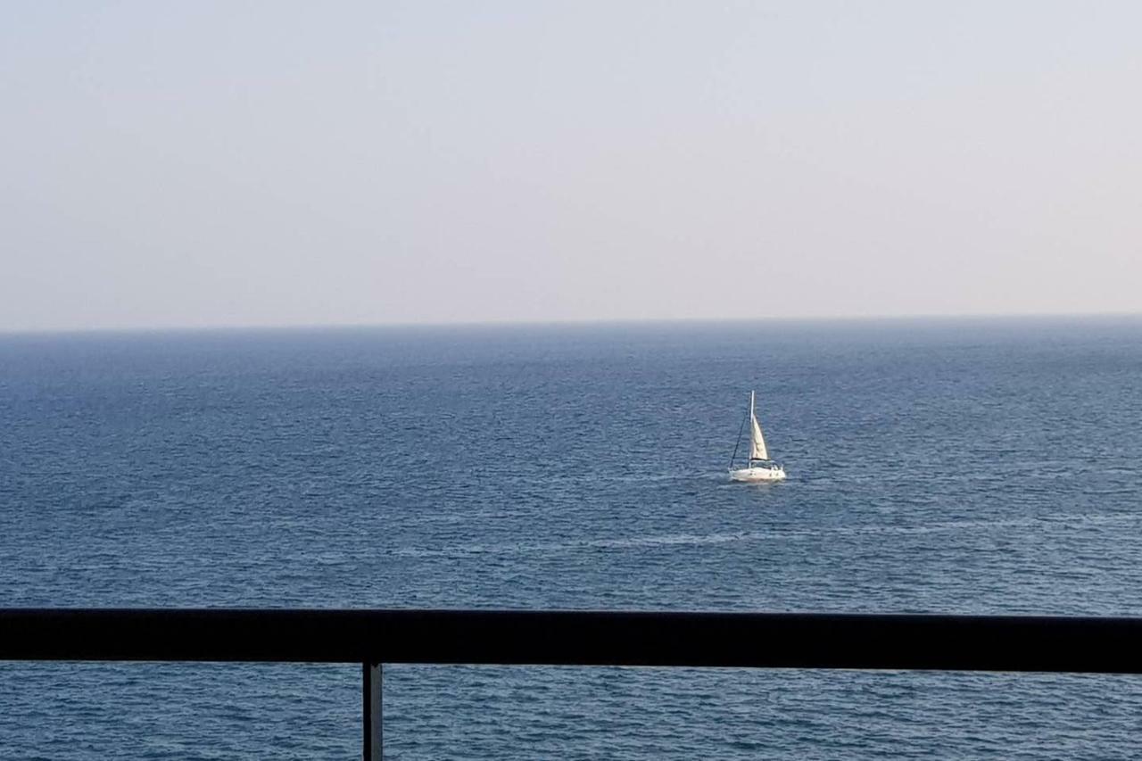 La Nina Del Mar Apartment Benalmadena Bagian luar foto