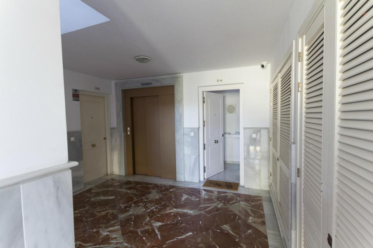 La Nina Del Mar Apartment Benalmadena Bagian luar foto